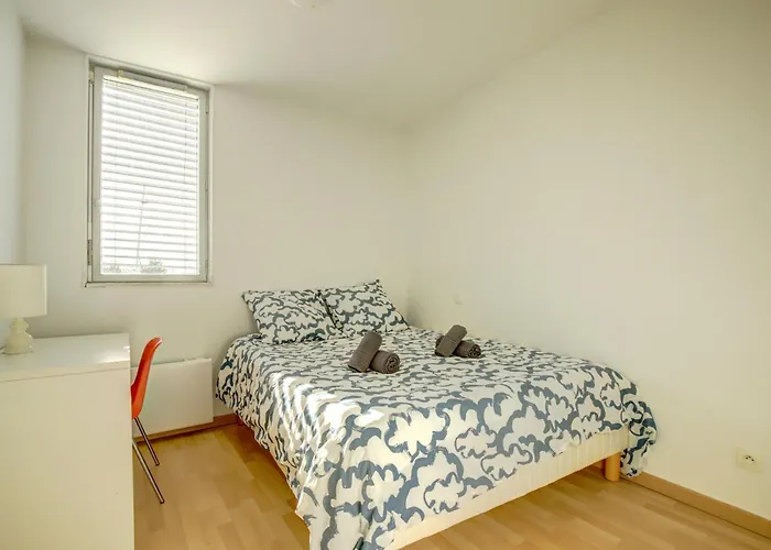 Le George Parking Privé